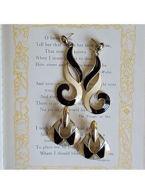 Two Pair 1980s Vintage Cream & Black Pierced Enamel Earrings Gold Tone Swirl